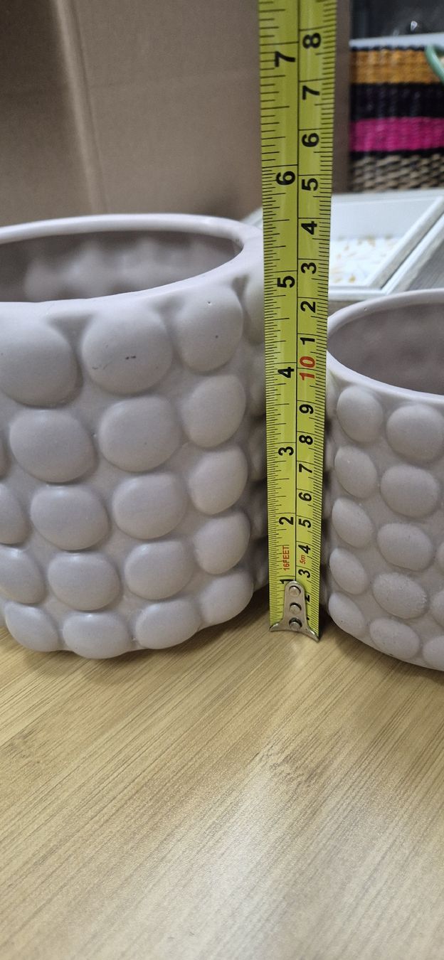 Blumentöpfe: 2 Übertöpfe Keramik Noppen Design  – Neu (gemäss Beschreibung) aus Turbenthal von Lilly7407 1
