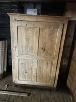 Rustikaler Vintage Schrank, Massivholz