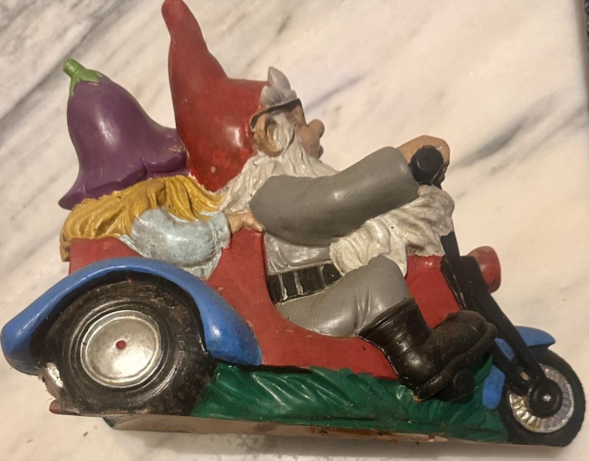 Statuette: Witzige Gartenzwerg-Duo-Figur auf Roller. 60 Chars – Usato da Malters venduto da Gustov 3