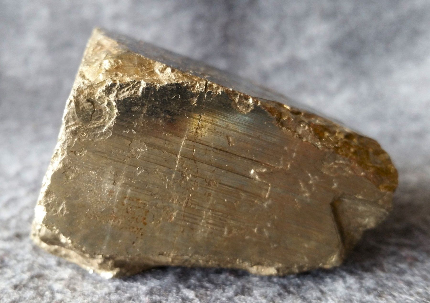 Mineralien & Heilsteine: Grosser Pyrit (Katzengold), 140 Gramm – Gebraucht aus Oberriet SG von ganesh435 2