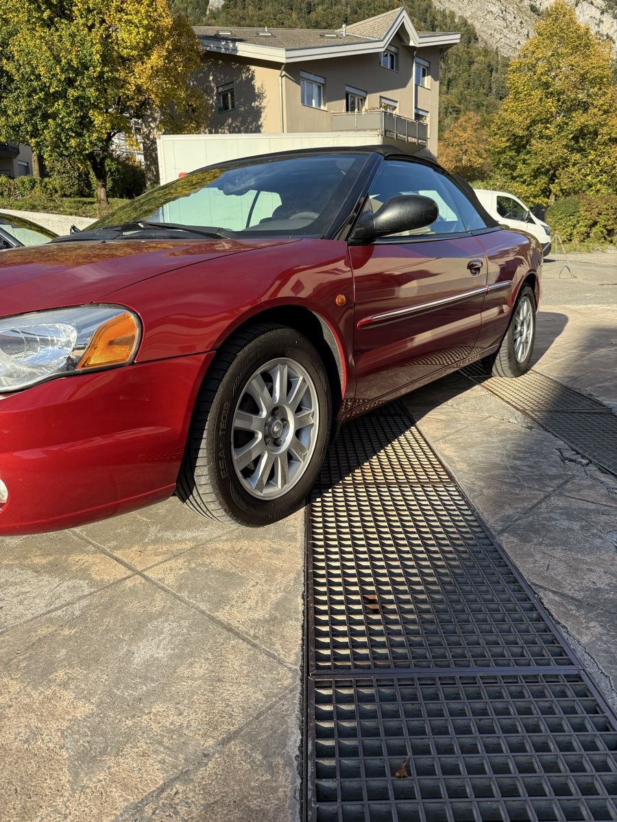 Chrysler Autos: Top Zustand! – D'occasion à Weesen par Marc_06 7