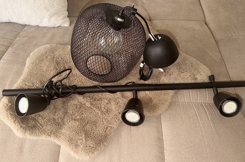 Lampadari & plafoniere: Deckenlampe Schwarz – Usato da Rapperswil SG venduto da s_dasilva