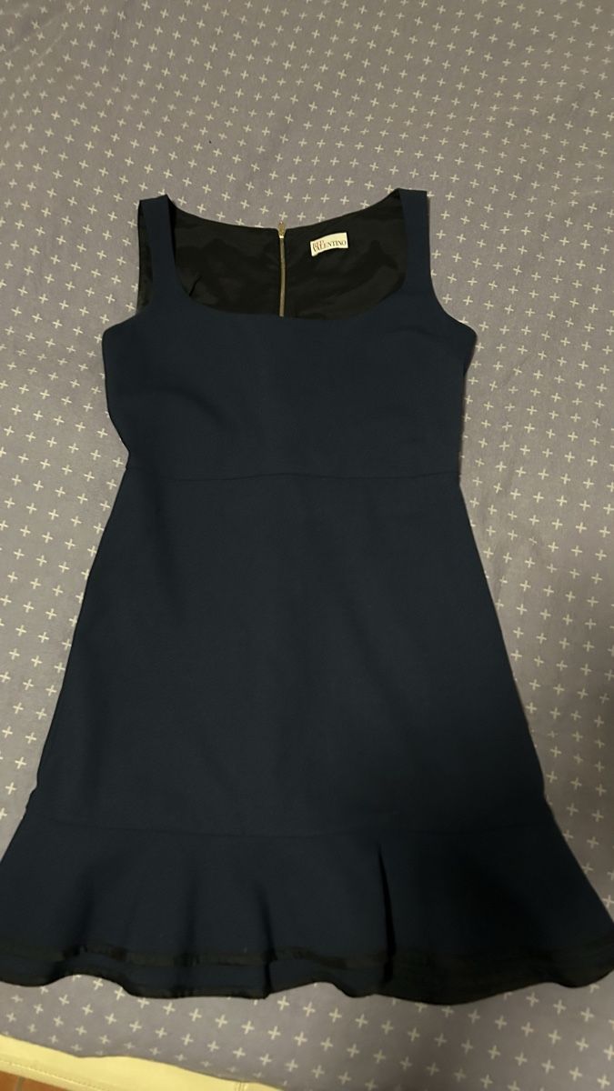Vestiti: Dress  – Usato da Riva San Vitale venduto da mdu_q68b 1