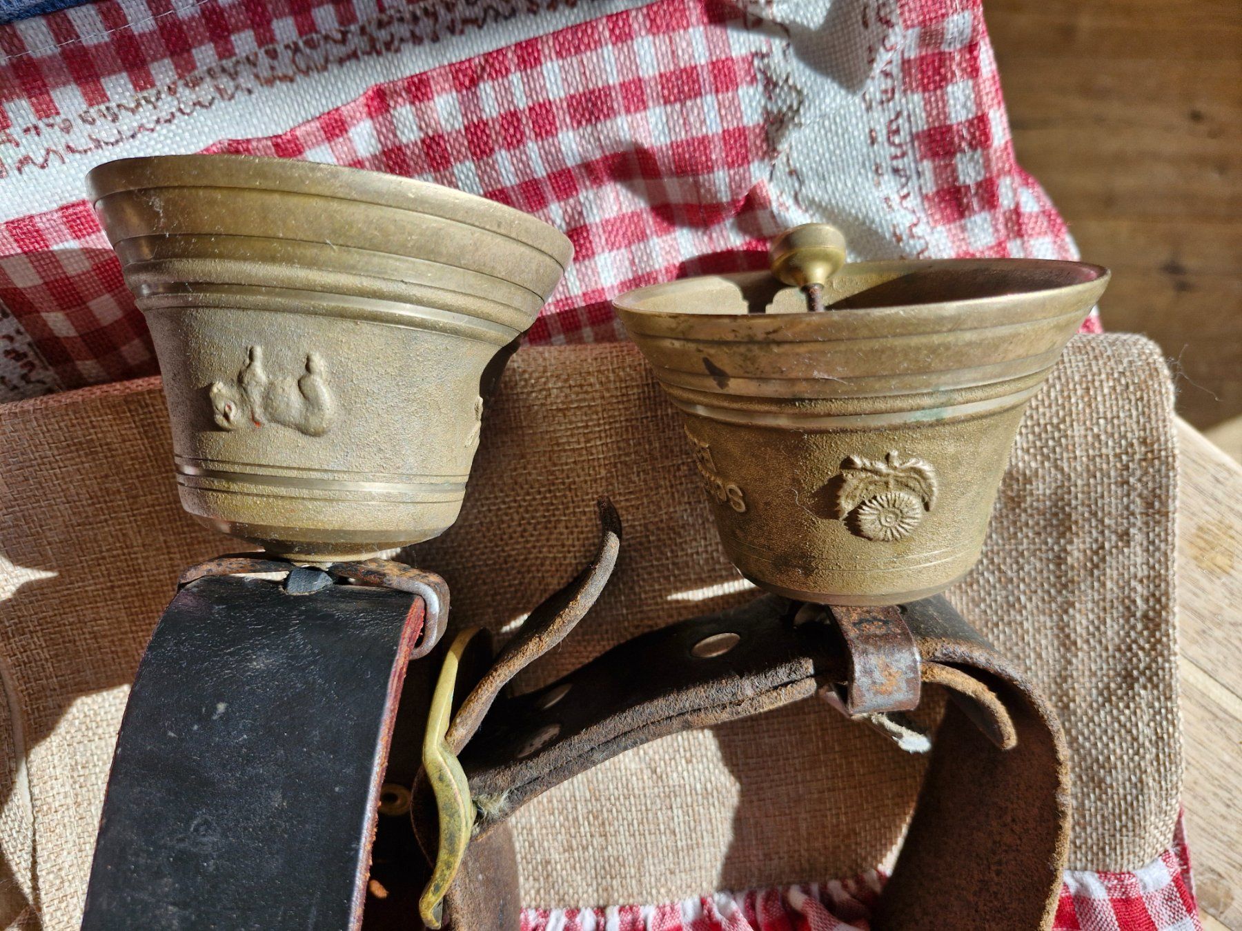 Glocken & Treicheln: Ziegen-Schafglöggli – Gebraucht aus Guarda von rue_bpd7 1