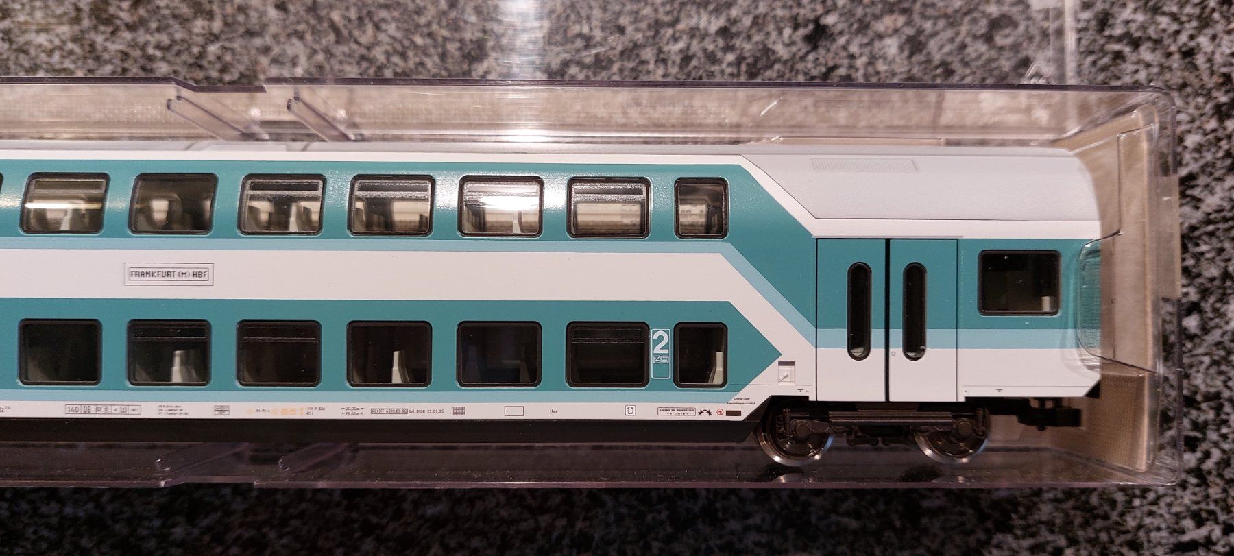 Fleischmann Modellini di ferrovie: Fleischmann 5125 K - 2. Kl. Doppelstockwagen der DB - "2" – Nuovo e nell'imballaggio originale da Rotkreuz venduto da MOBAHN-1zu87 3