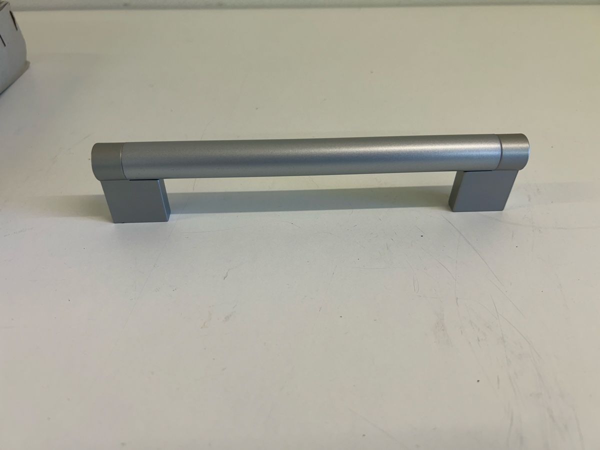 Ferramenta: Möbelgriff 7 Stück Bohrmass 160mm – Nuovo (secondo la descrizione) da Schenkon venduto da Paedy5 1