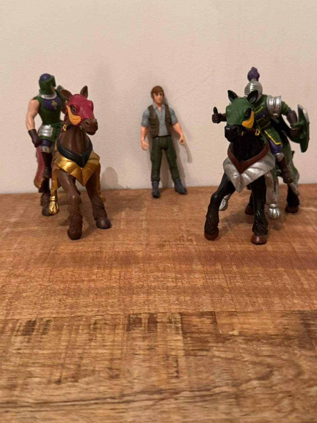 Statuette: Simba Ritterfiguren Set mit 2 Pferden und 3 Mann, Konvolutt – Usato da Uhwiesen venduto da mic_kd6g 6
