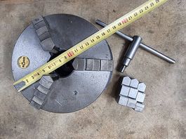 RÖHM Dreibackenfutter mit Adapterplatte