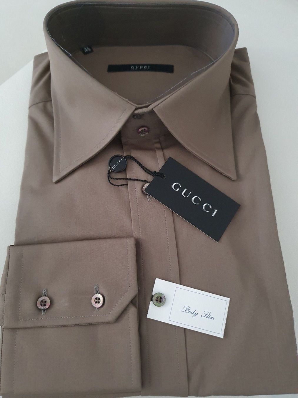 Gucci Hemden: Gucci camice – Neu und originalverpackt aus Davesco-Soragno von dvf_7h6d 1