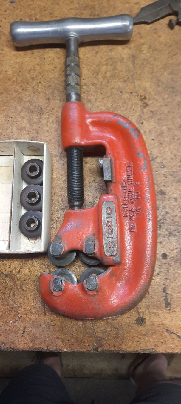 Ridgid Alle Werkzeuge: Rohrschneider +Rohrmondage Werkzeug. – Gebraucht aus Bauma von Wswb 1