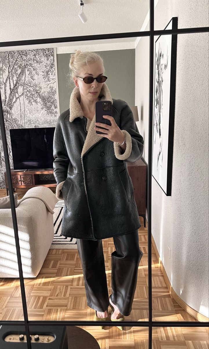 Massimo Dutti Cappotti: Massimo Dutti Lammfellmantel – Usato da Adliswil venduto da Maro_7