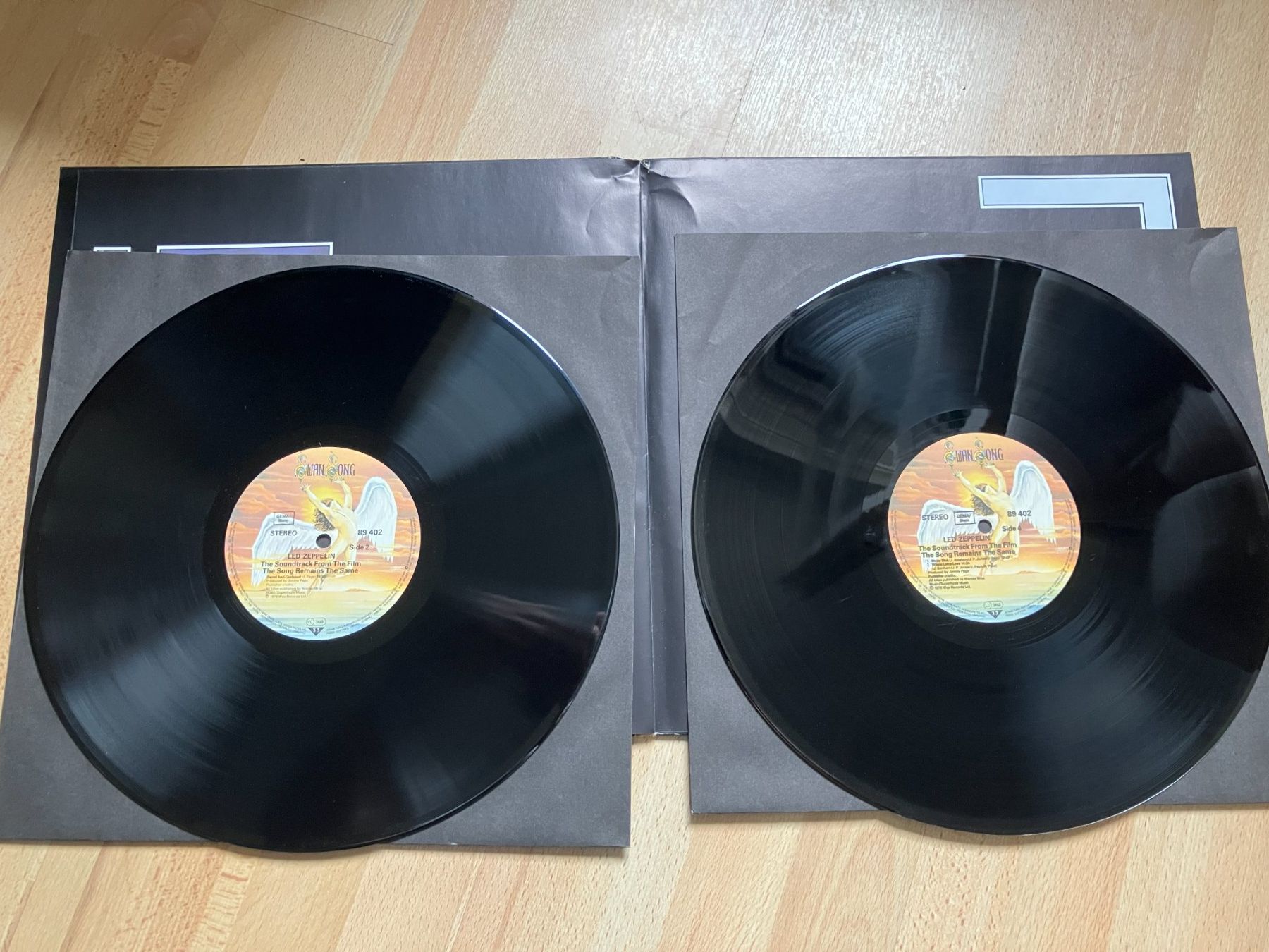 Dischi in vinile: Led Zeppelin – Usato da Aarwangen venduto da Jukebox3 9