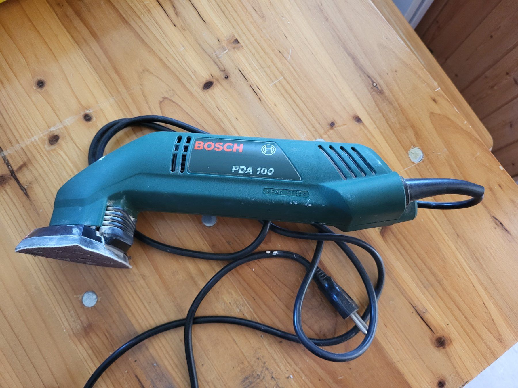 Bosch Schleifen & Polieren: BOSCH PDA 100 Delta-Schleifer – Gebraucht aus Rorschacherberg von samui57