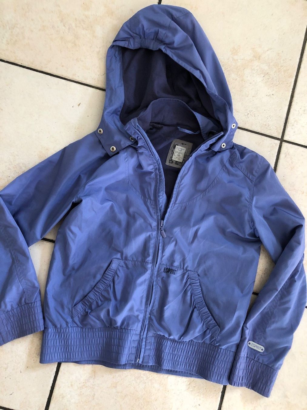 Esprit Giacche & Cappotti: Leichte Esprit Jacke Gr.140/146 – Usato da Obergerlafingen venduto da cabo4
