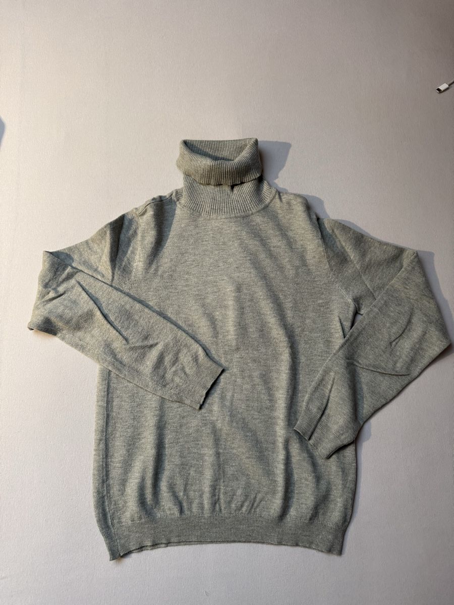 Pullover & Sweatshirts: Col roulé gris M – Neu und originalverpackt aus Porrentruy von fee_24