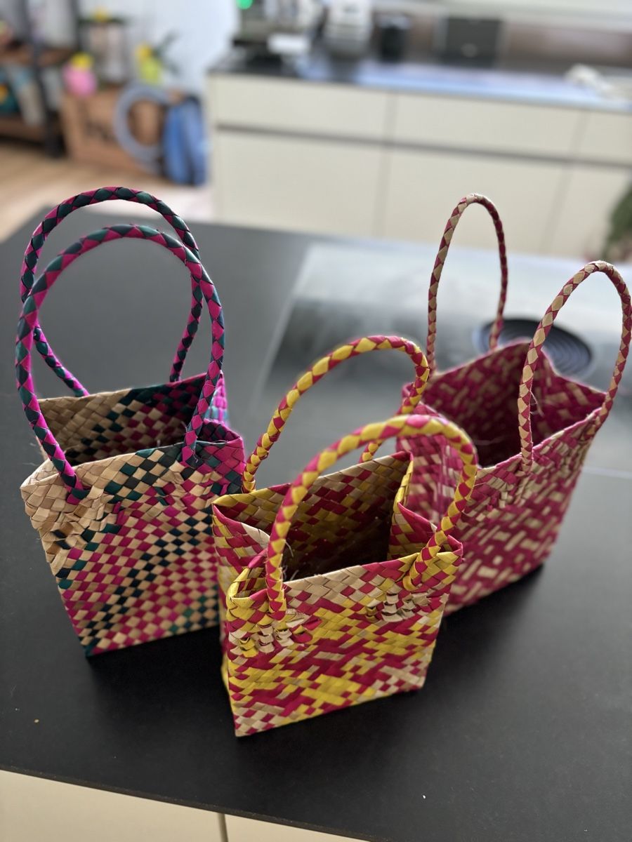 Borse da donna: Handmade bags from the Philippines – Nuovo e nell'imballaggio originale da Buchrain venduto da Mr.Kim 2