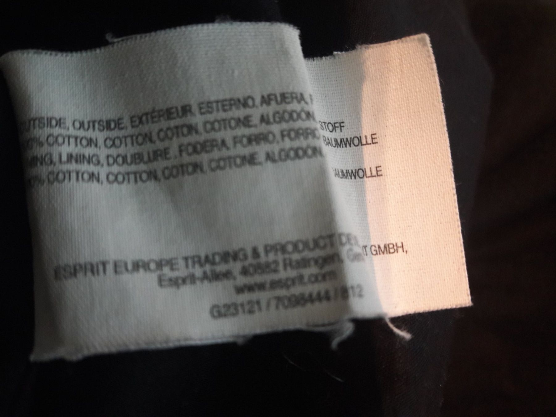 Esprit Kleider: KLEID - 34 - ESPRIT Collection - Schwarz/Weiss – Gebraucht aus Luzern von miocarobabbonetoscan 2