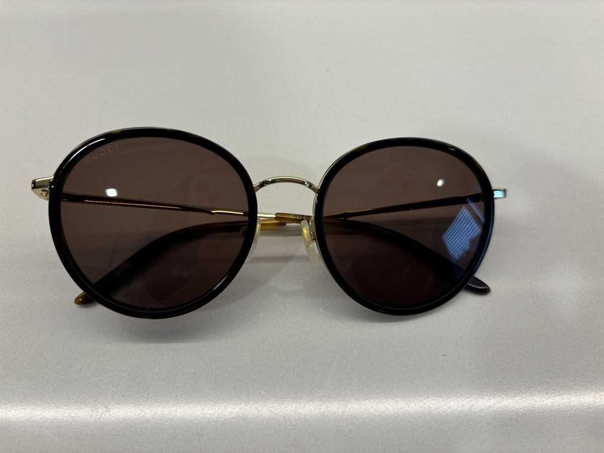Gucci Occhiali & Lenti: Gucci Sonnenbrille – Usato da Zug venduto da celinaweiss 1