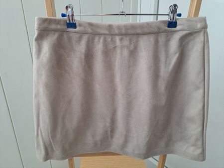 Rock beige Gr. 44 Wildlederoptik