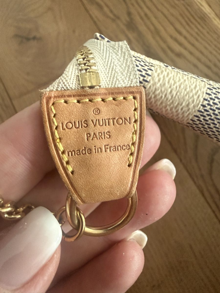 Louis Vuitton Taschen für Damen: Orig. Louis Vuitton Mini Pochette azur  – Gebraucht aus Wallisellen von Aboutfashion 1