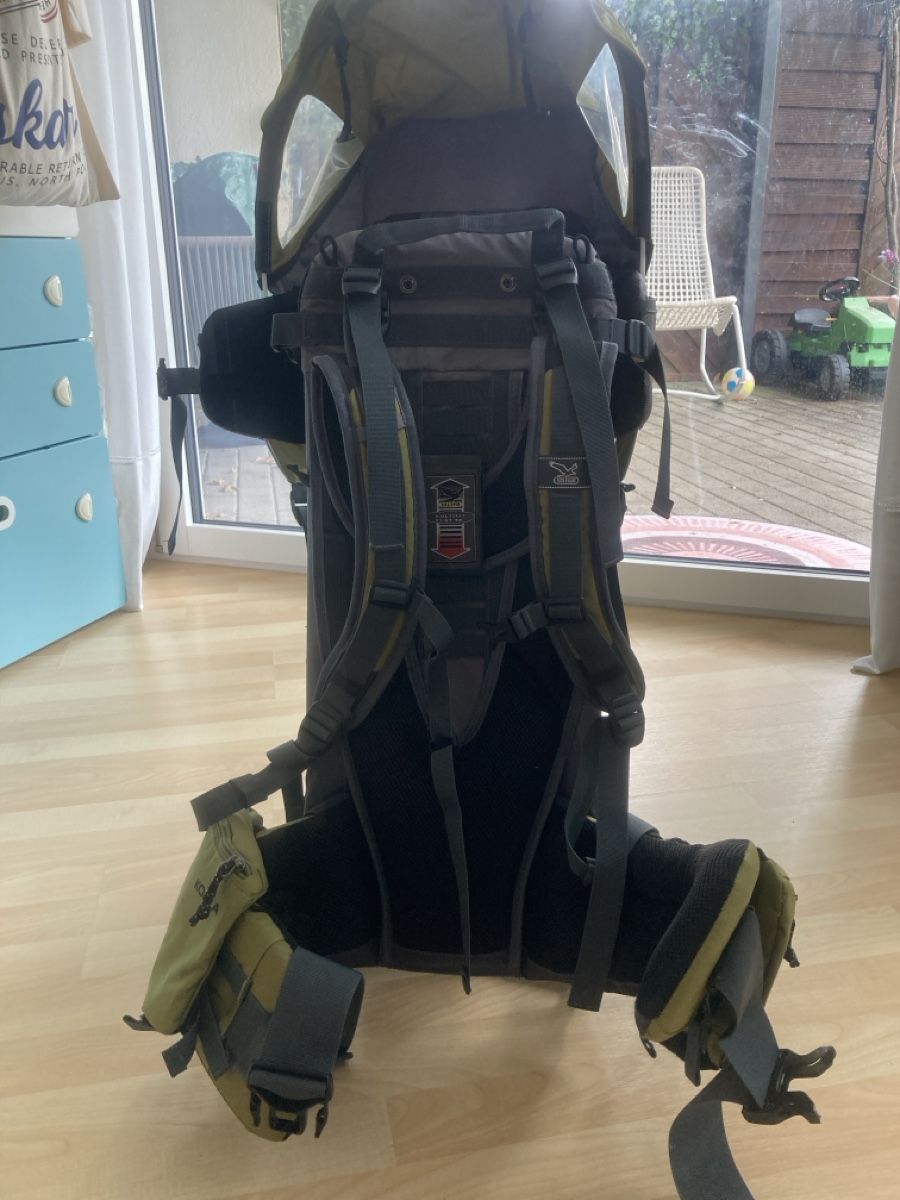 Marsupi portabebè: Salewa Wanderrucksack / Kindertrage – Usato da Walchwil venduto da LJS1982 2