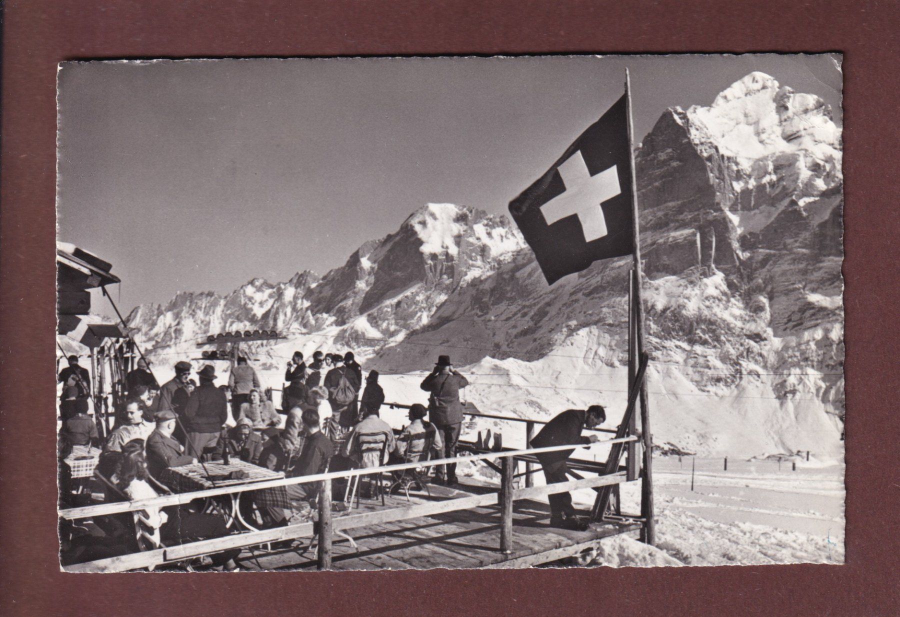 Ansichtskarten: GRINDELWALD - Berg-Restaurant First // Eckbug // – Gebraucht aus Pully von nicecards-shop