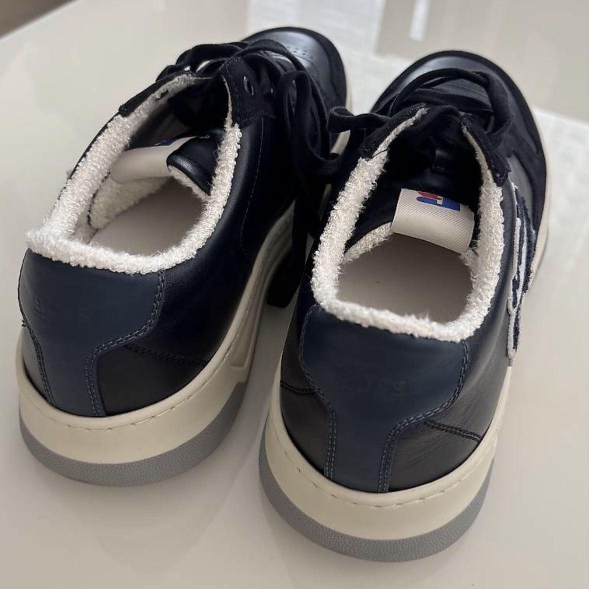 Hugo Boss Scarpe da uomo: Hugo Boss Schuhe – Usato da Lachen SZ venduto da leo_c2mh 2