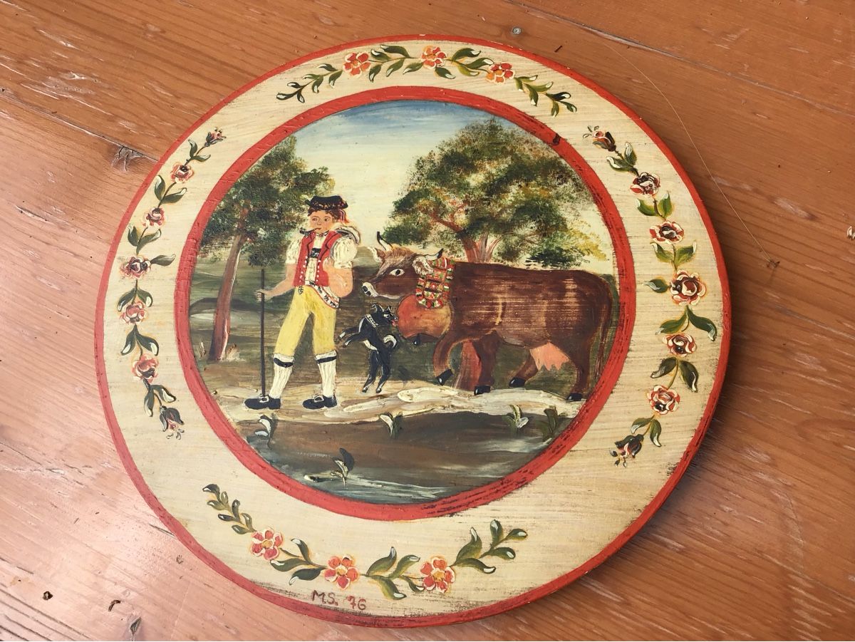 Servierplatten: Senntumsbödeli signiert MS 46 ca. 27cm – Gebraucht aus Bazenheid von jud_wk8k