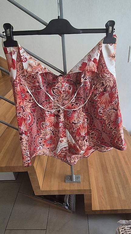 Tops: Top fluide Sinequanone – D'occasion à Rolle par pat_n5p5 1