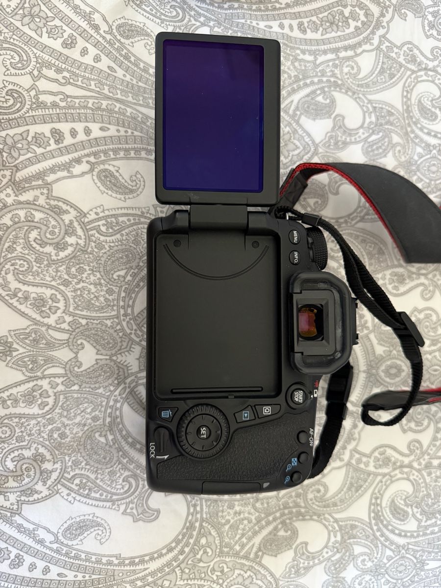 Canon Kamera: Canon EOS 70D – Neu (gemäss Beschreibung) aus Meyrin von Steph_g28 2