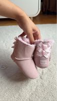 UGG Lammfell Boots für Babys / Kinder Mädchen gr. 20.5 