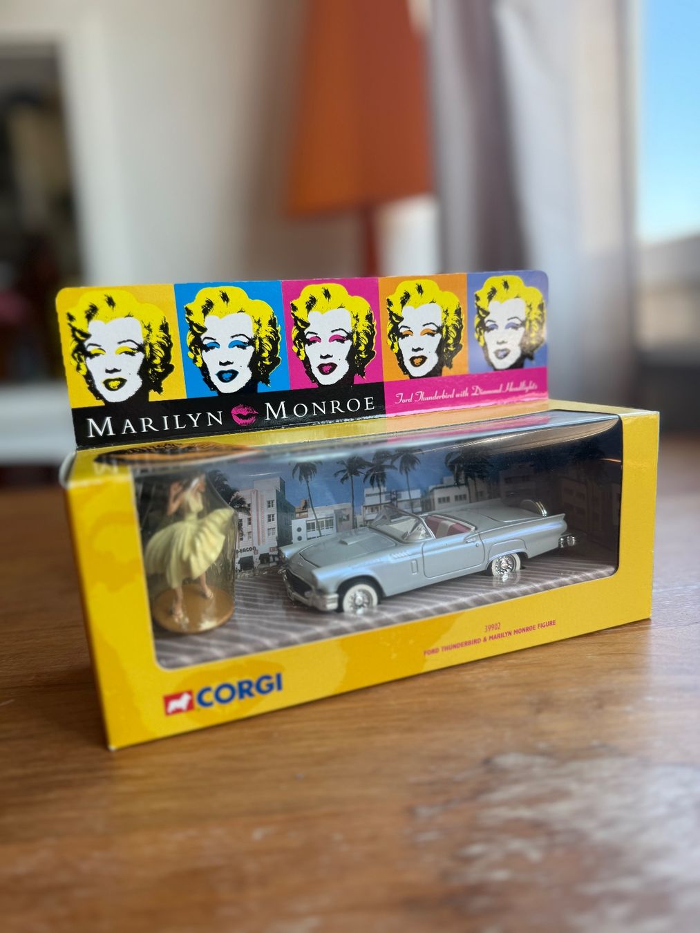 Corgi Toys Modellini d'auto: Corgi 39902 Ford Thunderbird Marilyn Monroe avec boite – Usato da Genève venduto da math_cedra