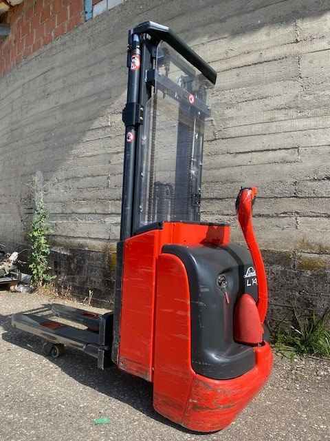 Linde Gabelstapler & Hubwagen: Linde L14 Triplex Deichselstapler / Ameise – Gebraucht aus Laufen von VERARMUS11 4