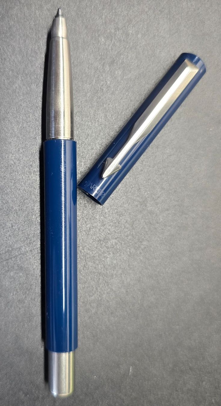 Penna & Evidenziatori: Parker Kugelschreiber Neu Zustand – Nuovo e nell'imballaggio originale da Spreitenbach venduto da designershop65 2