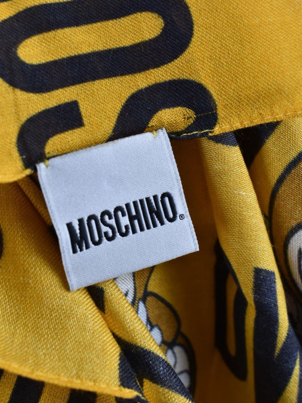 Moschino Foulards, Tücher & Schals: Moschino Schal, Modal & Cashmere – Neu (gemäss Beschreibung) aus Nürensdorf von 2ND_STORY 5