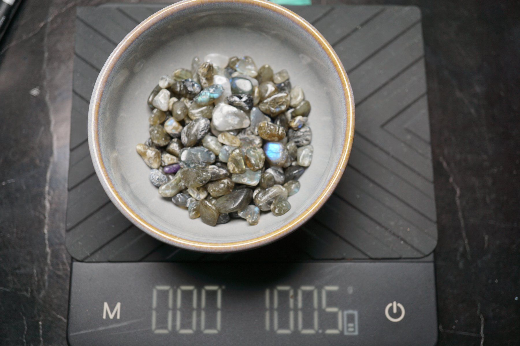 Minerali & Pietre curative: Labradorit Steine Lader 100g pro gebot    TOPSTONE – Nuovo e nell'imballaggio originale da Eschenbach SG venduto da topstone 3