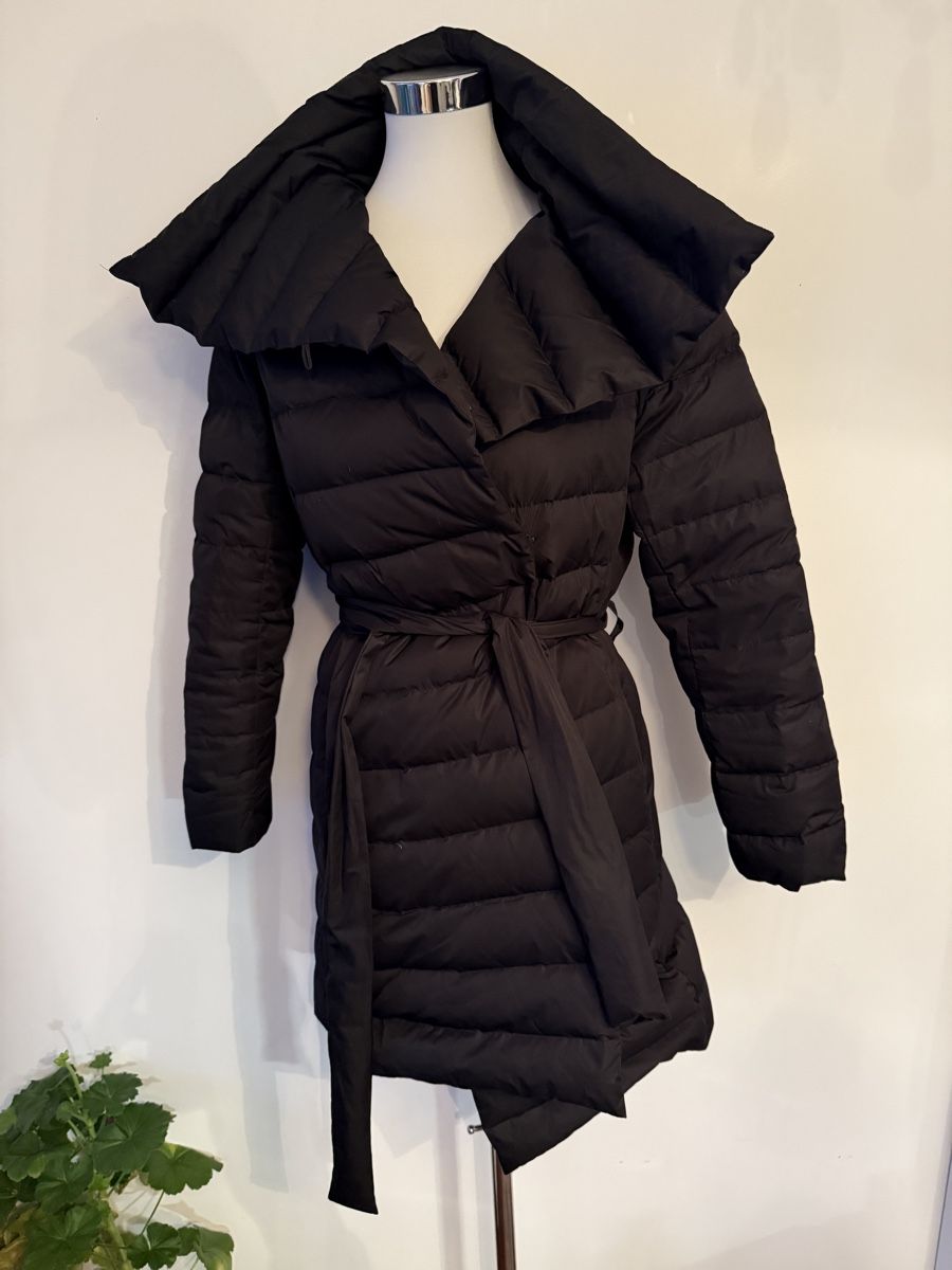 Hallhuber Cappotti: Hallhuber Daunen Mantel Gr.36 – Usato da Zürich venduto da JOD213
