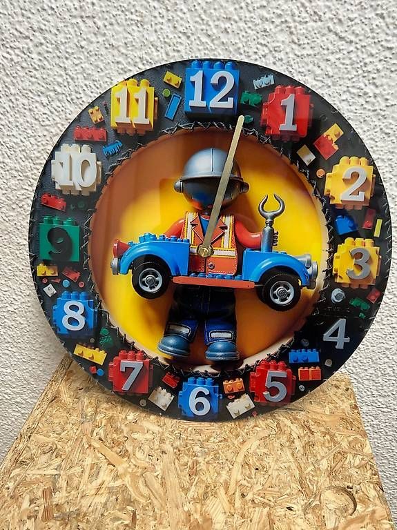 Orologi da terra & Orologi da parete: Coole Wanduhr !! LEGO-Style – Nuovo e nell'imballaggio originale da Oberbüren venduto da Swictch