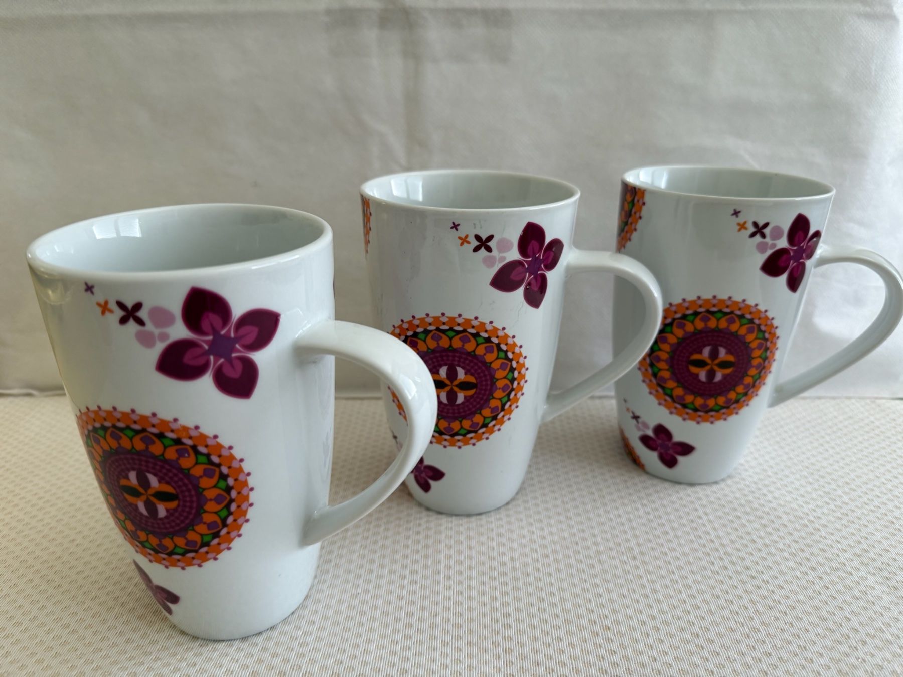 Tasses: Könitz - grandes Mug/Tasses – D'occasion à Sion par accroshoes 1