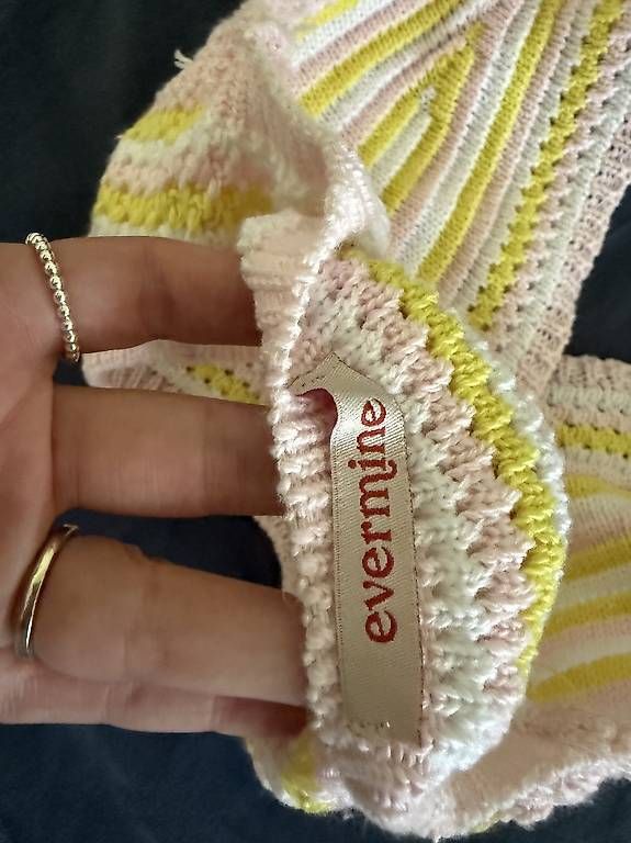 Top: Evermine Neckholder-Top gestreift Gr onesize – Usato da Luzern venduto da Lorena.haj 1