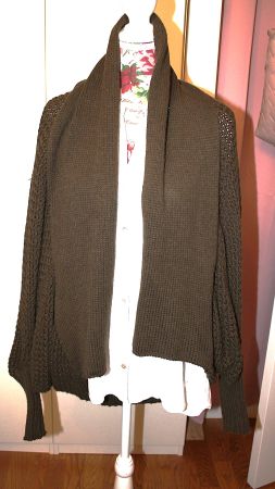 Tolle Strickjacke ★ Olive grün ★ Oversizelook