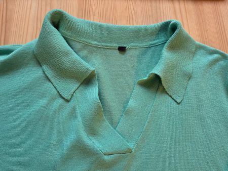 grünes Poloshirt, langarm, XL