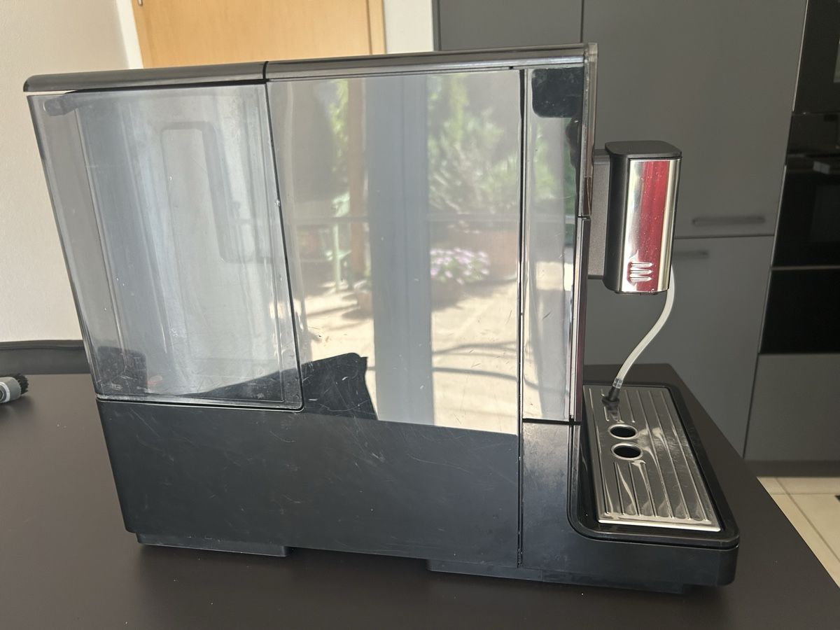 Miele Macchine per caffè & Macchine per espresso: Miele Kaffeevollautomat  – Usato da Schnottwil venduto da Vonbi01 2