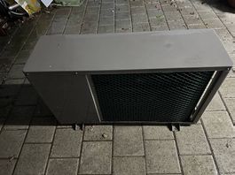 Pool-/Whirlpool-Wärmepumpe 7.8 kW  Bastlergerät / Defekt