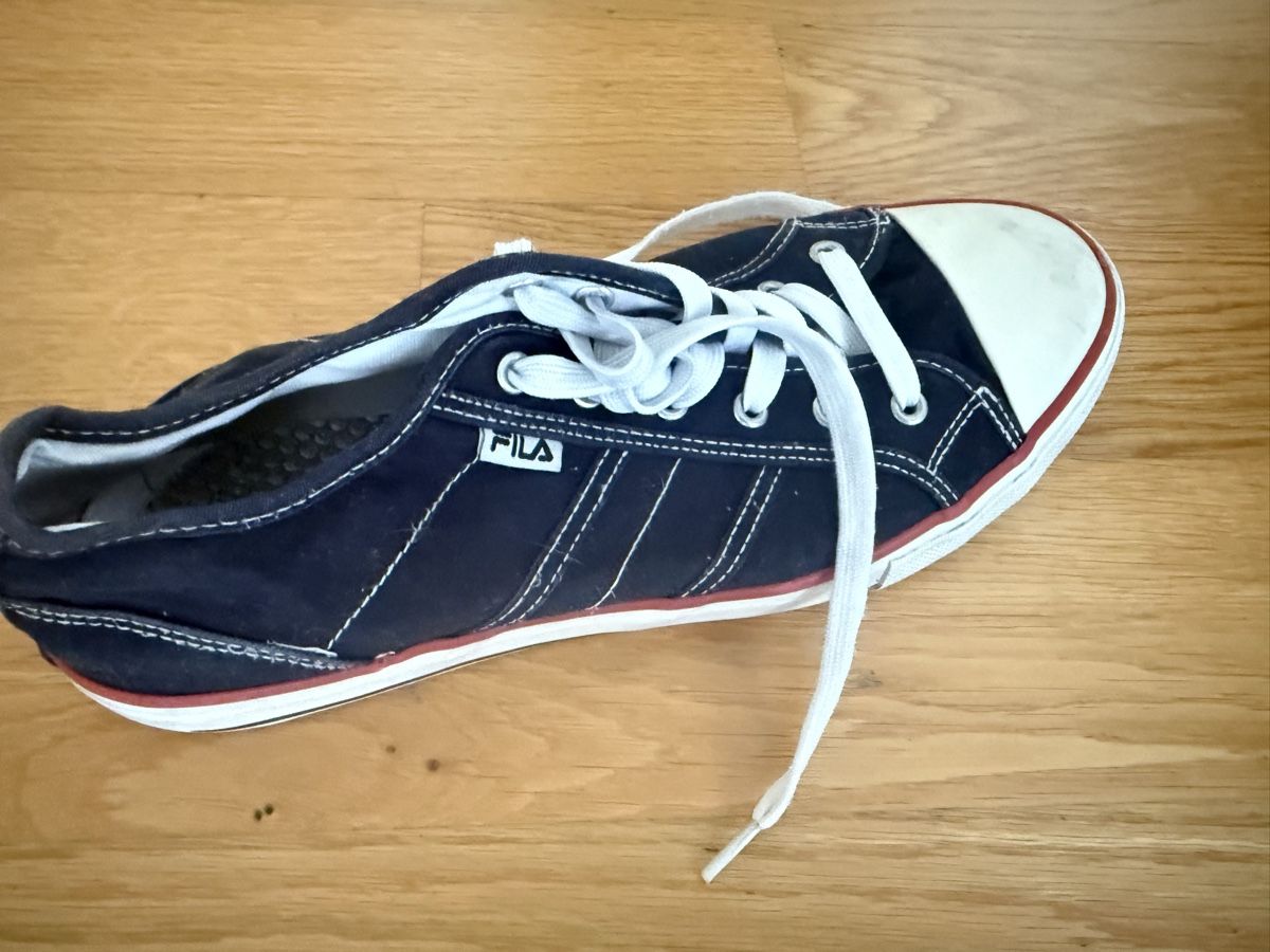 Nike Scarpe da uomo: Markenschuhe zum verkaufen – Usato da Emmenbrücke venduto da Lucky2409 4