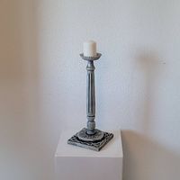 Kerzenständer aus Stuhlbein