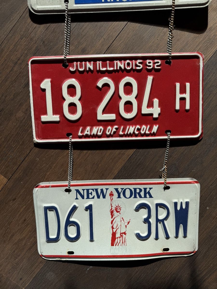Schilder: 7 Original Autonummern / Number Plates USA – Gebraucht aus Zürich von XChange 3