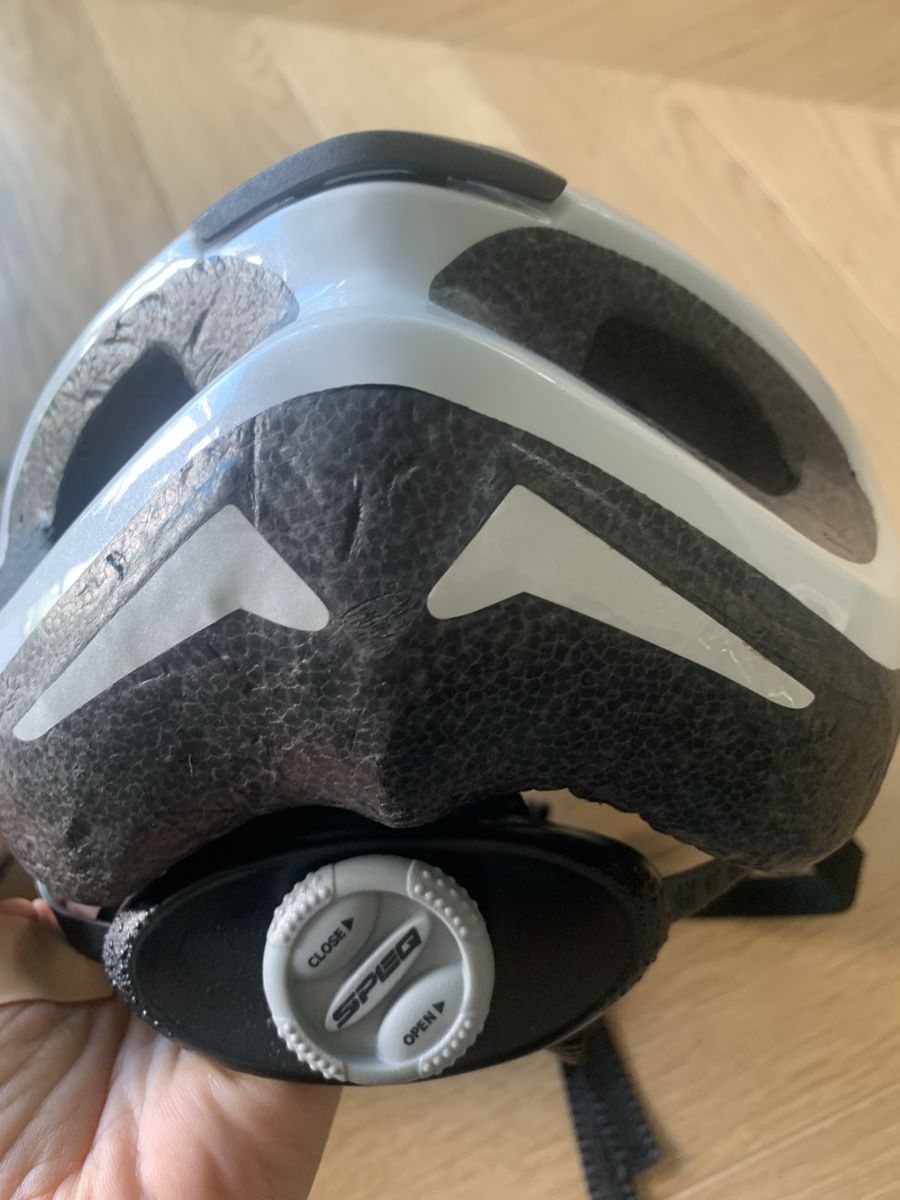 Bell Caschi: Velo Helmet (50-52) – Usato da Zürich venduto da Angela_Fashion_Lover 6