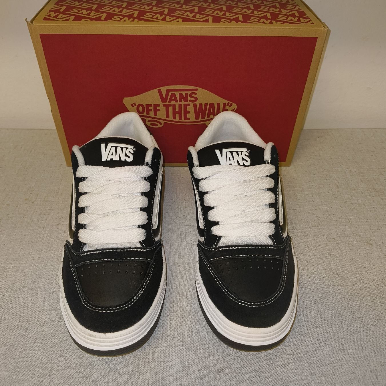 Vans Scarpe da uomo: Vans Hylane,  Grösse US 6 EURO 38 – Nuovo e nell'imballaggio originale da Uitikon Waldegg venduto da PJLS1 1