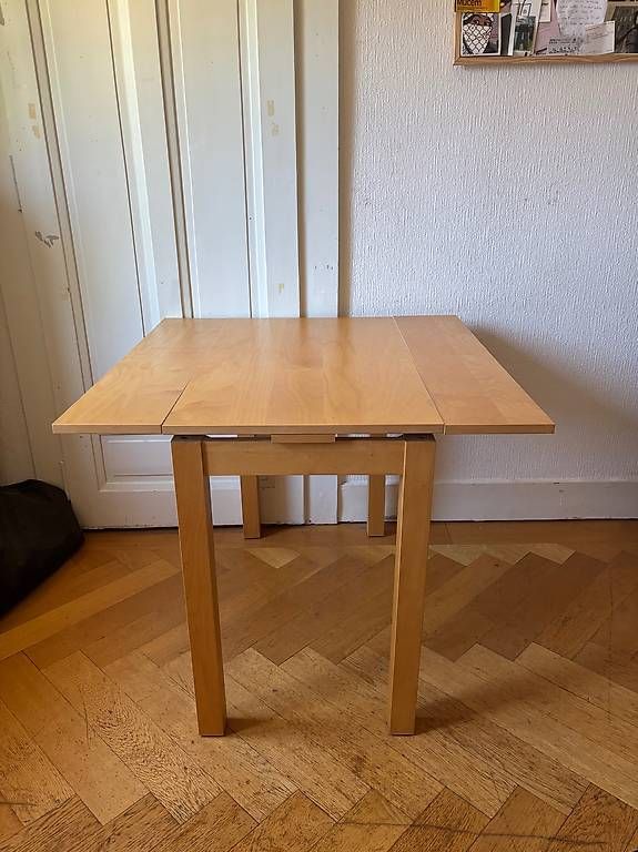Tische: Table – Gebraucht aus Lausanne von mae_6hkh